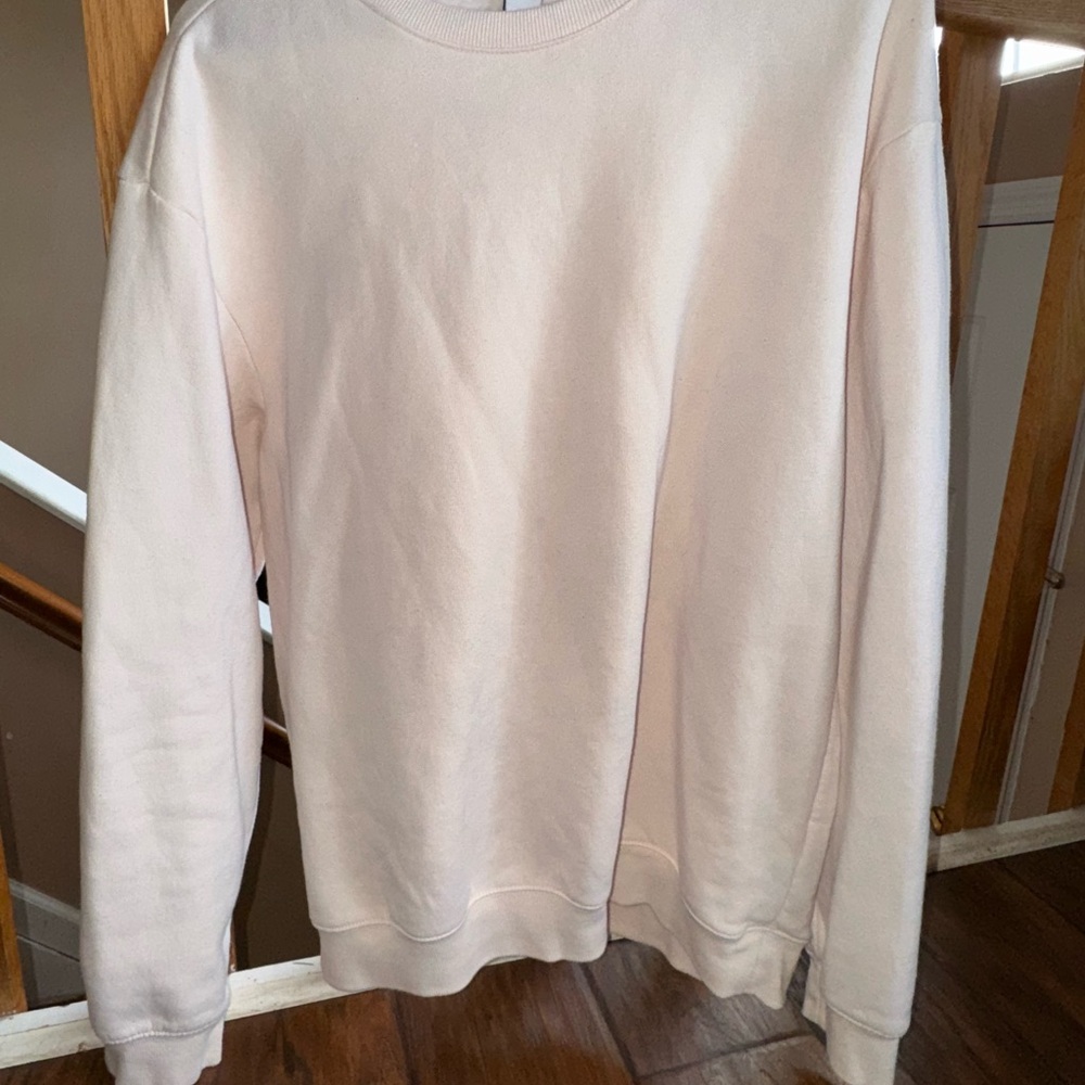 Mens Medium H&M Crew Neck